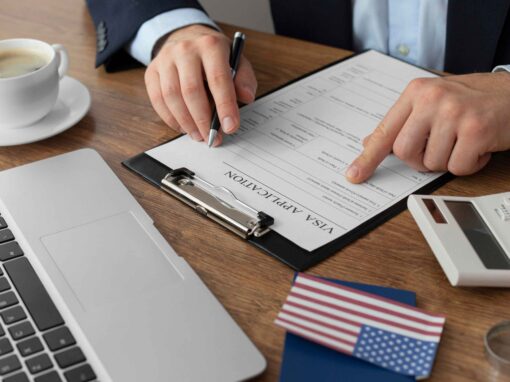 how does payroll work
