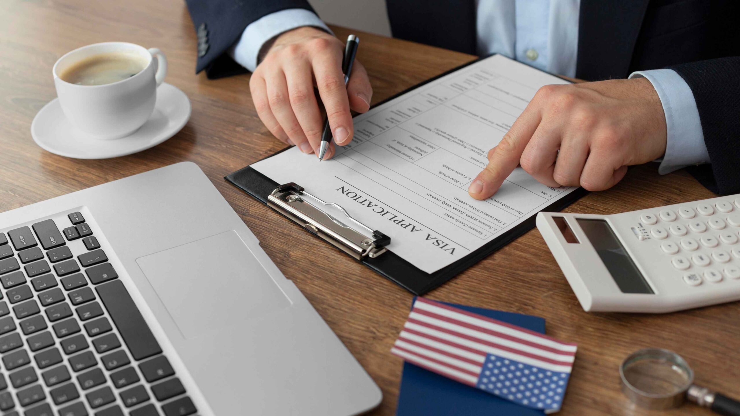 how does payroll work